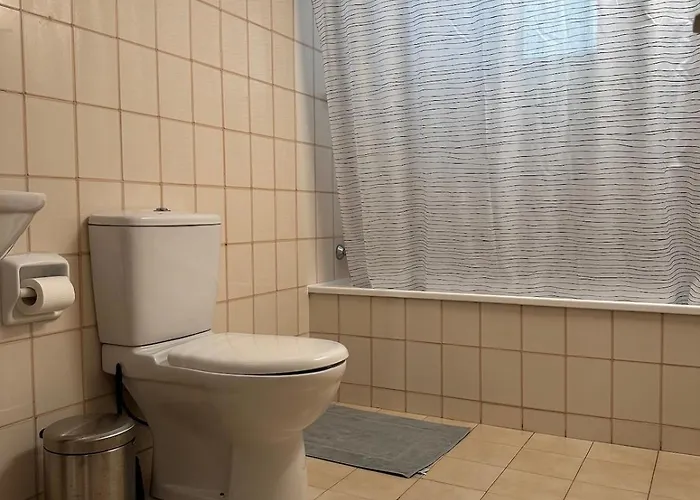 Beachfront With Kids Room, Pool & 2 Workspaces *