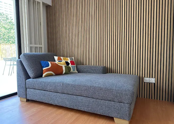 Apartmán Beachfront With Kids Room, Pool & 2 Workspaces