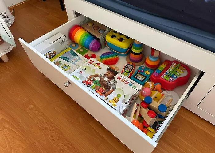 Beachfront With Kids Room, Pool & 2 Workspaces Limassol