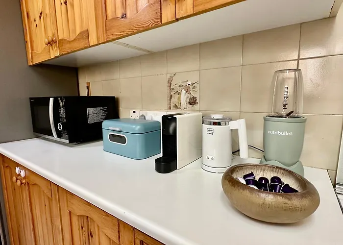 Apartamento Beachfront With Kids Room, Pool & 2 Workspaces